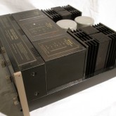 製品横部です。上面ほどではありませんが横部の塗装にも腐食があります。