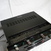 製品上部です。塗装などは良い状態と判断できます。