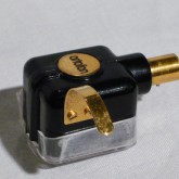 全体的に経年感・使用感があります。