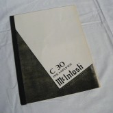 取扱説明書(英語・コピー)が付属しています。
