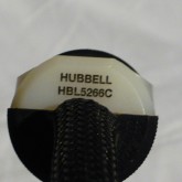 ACプラグは HUBBELL HBL5266C です。
