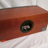 背面部です。DYNAUDIO はすべての製品がシングルワイアリングです。