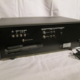 製品背面部です。