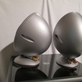 ラウンドフォルムは定在波の発生を抑えます。