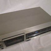 塗装全体にくすみがあります。