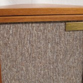 品のあるクロス素材も新品同様です。