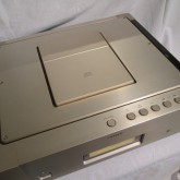 目立つ傷などもなく良好なコンディションです。