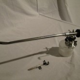 スリムな印象のロングアームです。