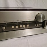 input selector もサブパネル内に収められています。