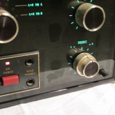 表示フィルム接着痕が多少見えます。