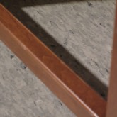 付属の専用スタンドには多少傷があります。