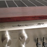 [38FD] のレタリングがどこか誇らしげに。