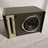 BOSE 定石11,5cm ユニット採用です。