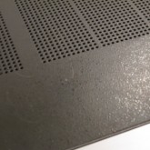 目立つ傷の画像です。
