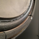 エッジも弾性に富み良好な状態です。