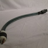 wireworld の ACケーブルです。