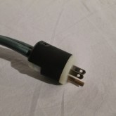 コネクターは HUBBELL 5266C です。多少使用感があります。