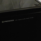 pioneer の製品の中ではヘッドアンプは非常に珍しい存在です。