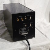 製品背面の写真です。