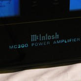 バックランプを LED に交換してあるため、光の加減が少し違います。