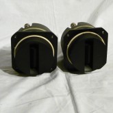 JBL 4300モニターシリーズ で採用されていたことで有名な UHF ユニット 2405 です。