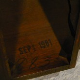 後部開口部には [SEP 1 1981] と刻印されています。