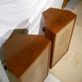 製品は年式を考慮しても全体的によい上体ですが、些細な傷などはご容赦ください。