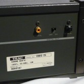 digital outputs は SPDIF / EIAJ です。