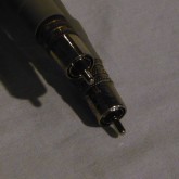 プラグは銀コートが施されています。