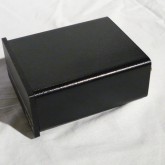 製品は非常にきれいな状態です。
