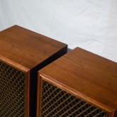 製品はわりと良い状態が保たれていますが、些細擦り傷などはご容赦ください。