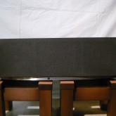 JBL  [ synthsis ] シリーズセンタースピーカーです。同社製センタースピーカーの中でも上位モデルです。