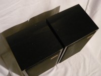 製品天面部の写真です。目立つ傷などはありません。