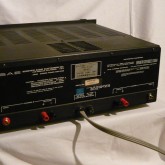 製品背面部です。