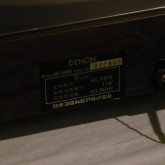 製品名板の拡大写真です。