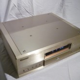 製品は非常に良い状態が保たれています。ワンオーナー品です。