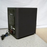 ウーファーユニットはこちら側にも装備されています。