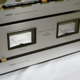 パワーアンプは POA-1003 です。去年 O/H を施しました。内外共に良好な状態です。