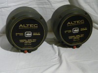 ALTEC の名ユニット 288 シリーズ。2.8inch VC 、能率 111dB、アルニコマグネット最終モデルです。