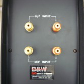 mid/high ユニットの背面部です。ターミナルはすべて WBT 製です。