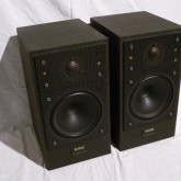 セレッションのコンパクト 2way スピーカーです。アルミ製エンクロージャー採用。