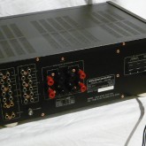 製品背面部です。