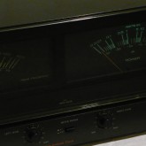 Lch の VU マーター・バックランプが一つ切れています。また、VU メーター表示レンジ切り替えのパイロットランプも点灯しません。