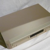 製品は比較的良い状態です。
