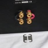 純正のジャンパー板の他に当店オリジナルのジャンパーケーブルをサービスいたします。