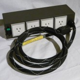 オーラルシンフォニクス の４個口 AC タップです。
