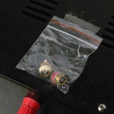 取り外して保管してある LEMO 端子です。