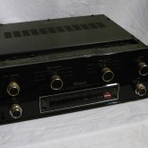マッキントッシュ 1980年発表のプリアンプ C29 です。現在でも人気の高いモデルです。
