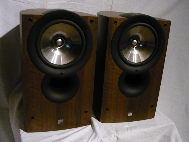 KEF iQ3 2way bookshelf speaker systems | 中古オーディオ・ビンテージオーディオ販売・修理の専門店