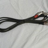 お手ごろ価格のバランスケーブルです。導体には 6N-OFC 高純度銅線が採用されています。